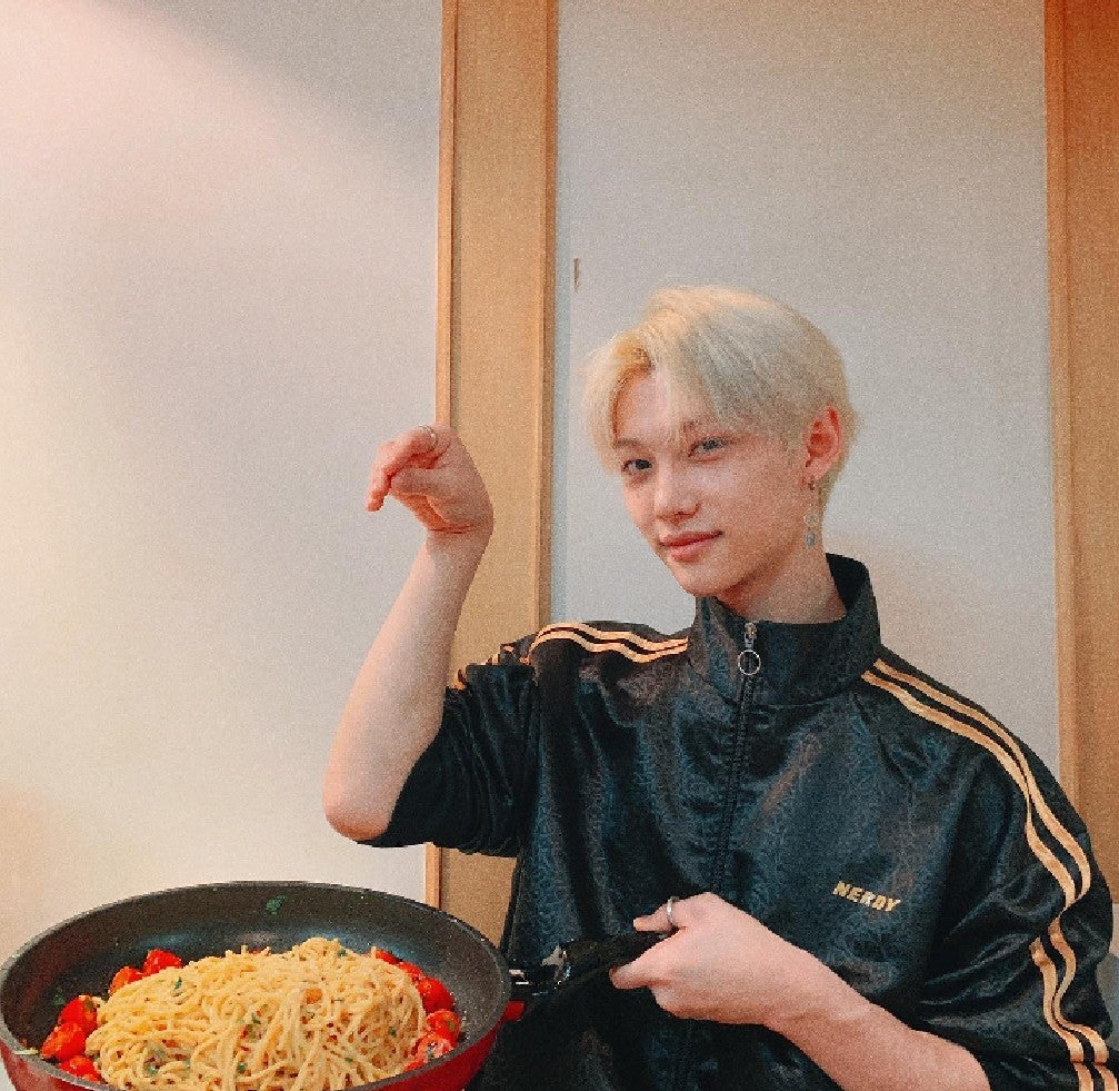 Stray Kids(スキズ)フィリックスが好きな食べ物はブラウニー！甘いもの好きで自らお菓子作りも！