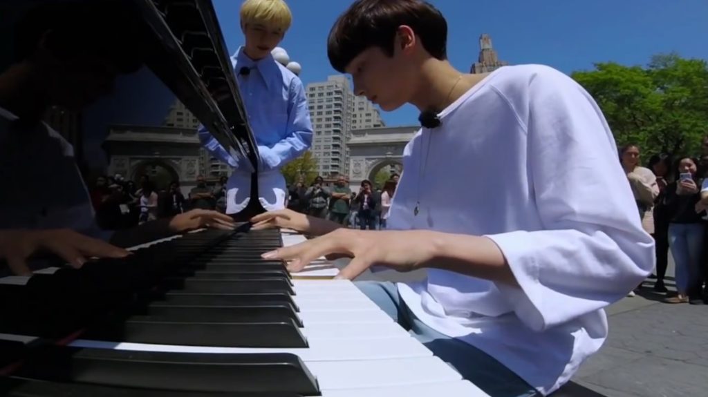 TOMORROW X TOGETHER(TXT)のヒュニンカイはピアノも上手い！実はアニヲタで日本のアニメの曲も演奏！