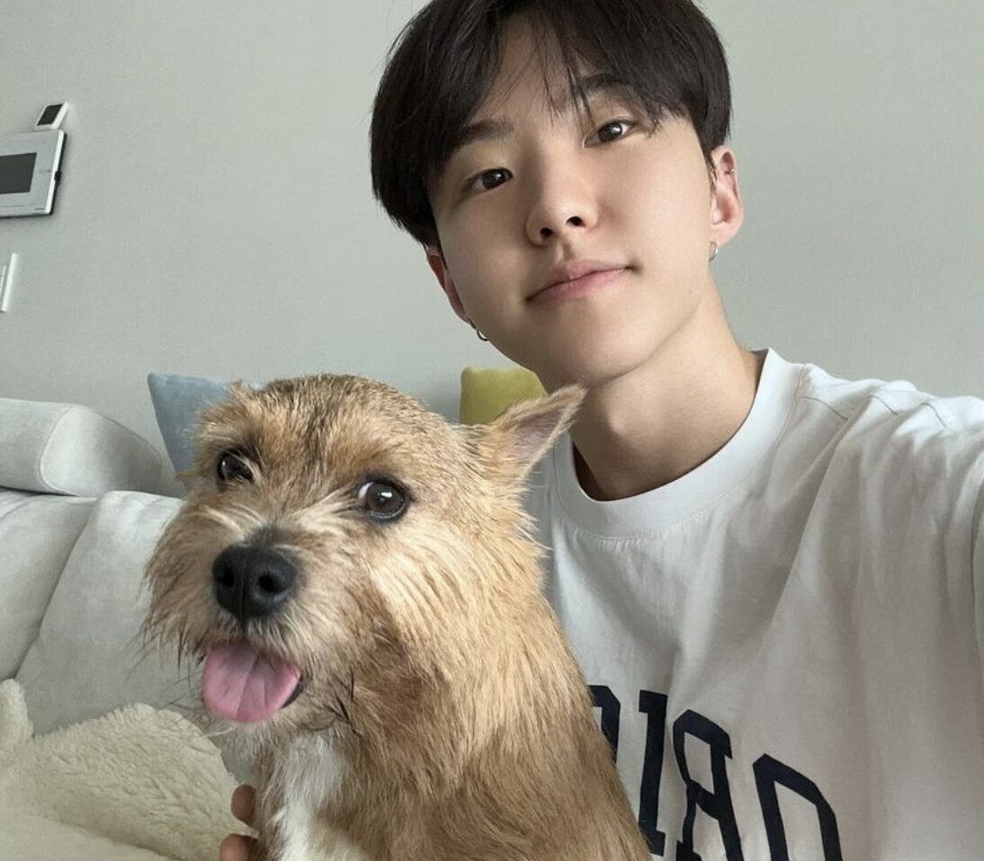 SEVENTEEN(セブチ)ホシのお姉ちゃんが双子レベルでそっくり?!家族について紹介します!