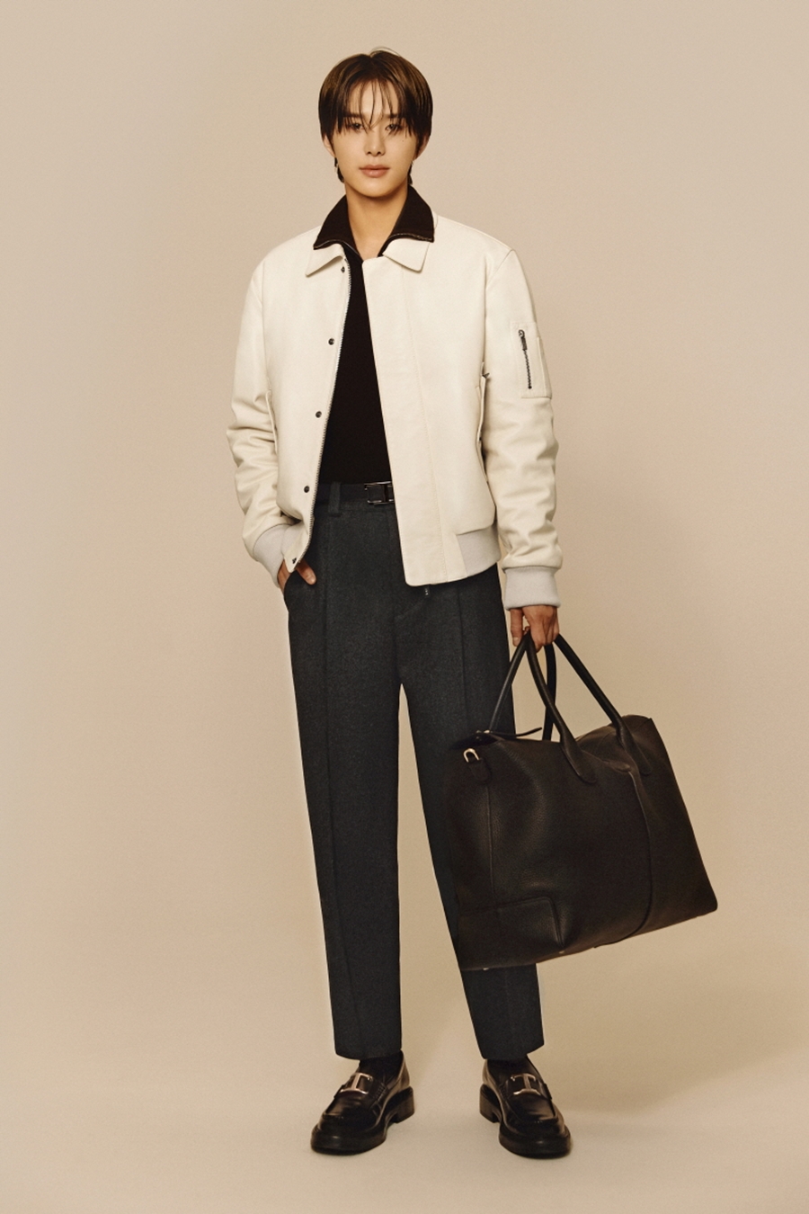 NCT127ジョンウと榮倉奈々が共演？！トッズのミラノコレクションが凄かった！