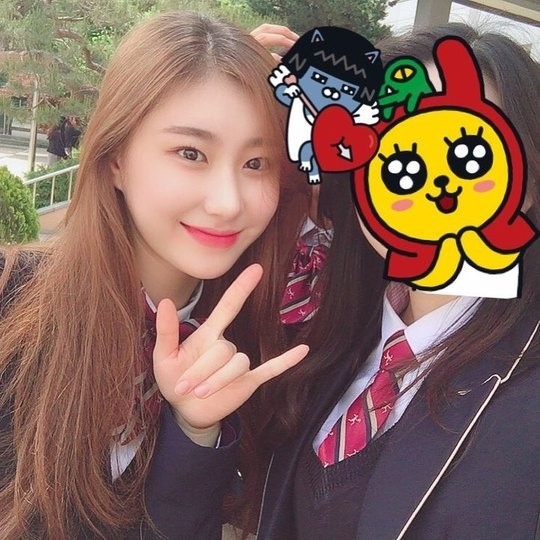 TOMORROW X TOGETHER(TXT)のテヒョンとボムギュが同じ高校だった？！卒アル写真や学校時代の話も！