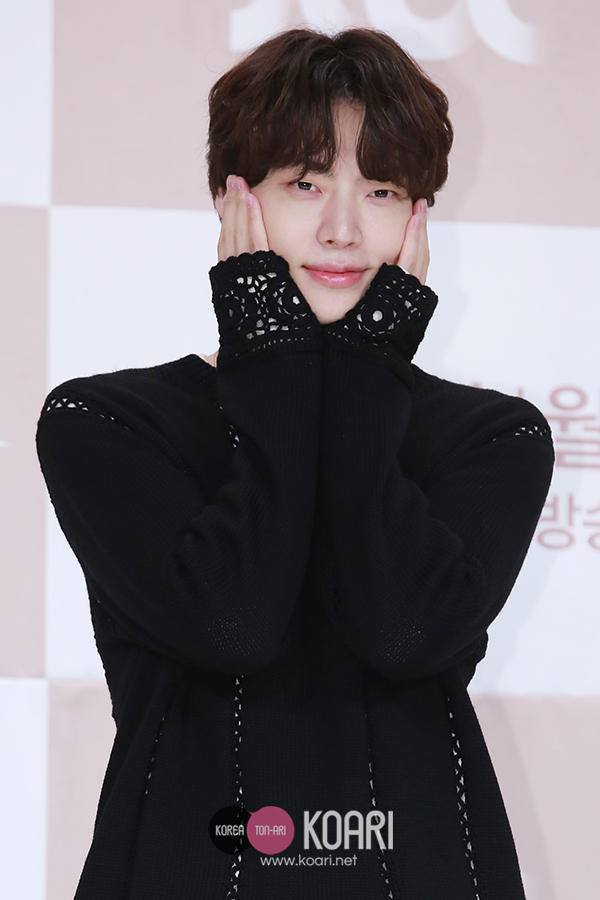 TOMORROW X TOGETHER(TXT)のスビンとヨンジュンがそっくり!?見分け方のコツを解説!スビン似の俳優も調査しました!