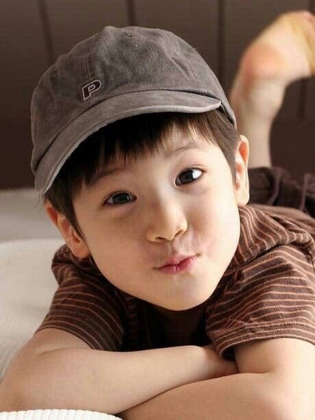 TOMORROW X TOGETHER(TXT)のテヒョンは賢くて数学ができる?頭がいいという噂を検証しました!