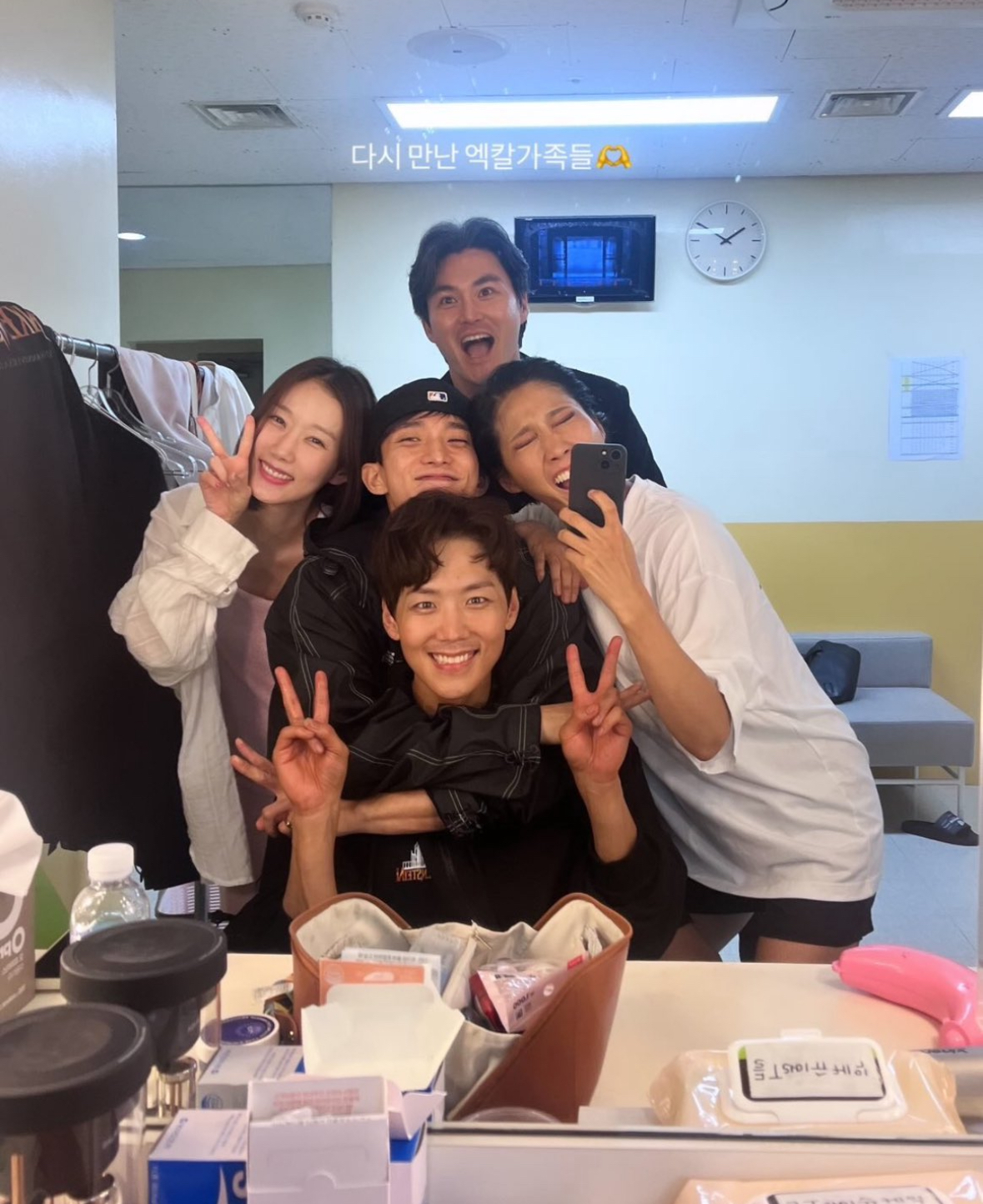 SEVENTEEN(セブチ)のドギョムは耳は難聴?ミュージカルまで勤め上げる歌唱力の秘密とは!