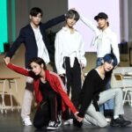 TOMORROW X TOGETHER(TXT)の公式ペンライトがおしゃれでかわいい!値段と買い方はこちら!使い方も解説します!