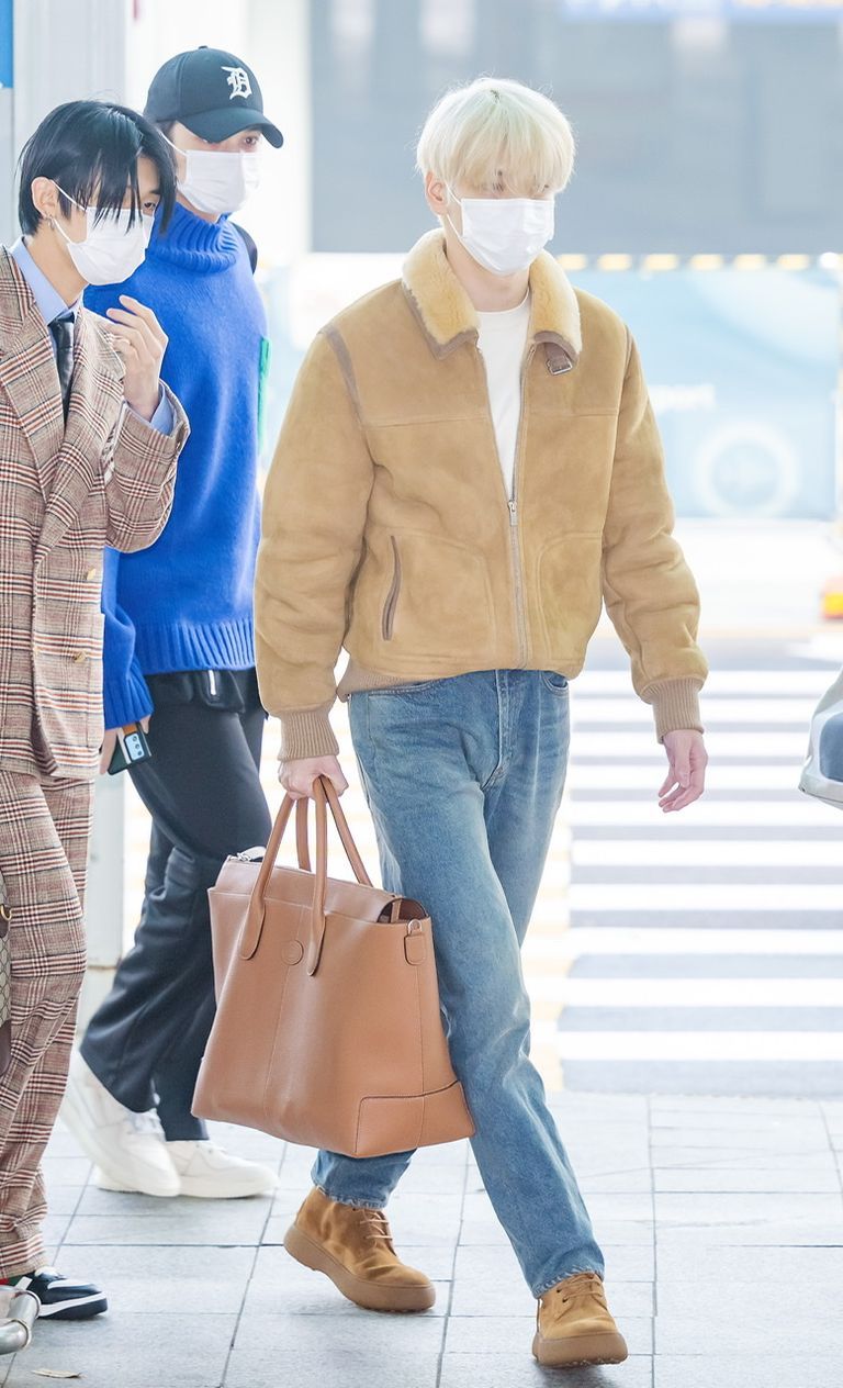 TOMORROW X TOGETHER(TXT)のスビンをファッションチェック！アクセサリー眼鏡やリュックなど小物にも注目！