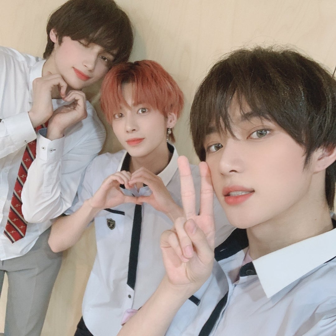 TOMORROW X TOGETHER(TXT)のテヒョンとボムギュが同じ高校だった？！卒アル写真や学校時代の話も！