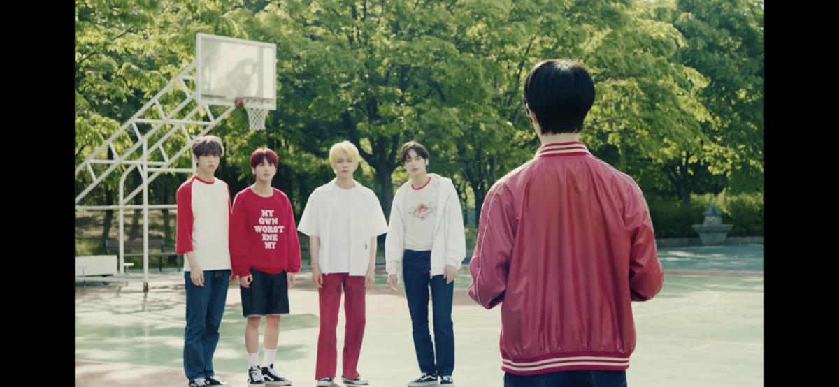 トレカが入ってる?TOMORROW X TOGETHER(TXT)の2ndシングルCD「DRAMA」の歌詞を徹底考察!