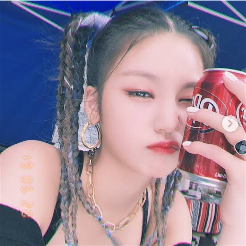 ITZYイェジのメイクをしてみたい!アイメイク方法や実際に使ってるネイルやコスメを紹介!