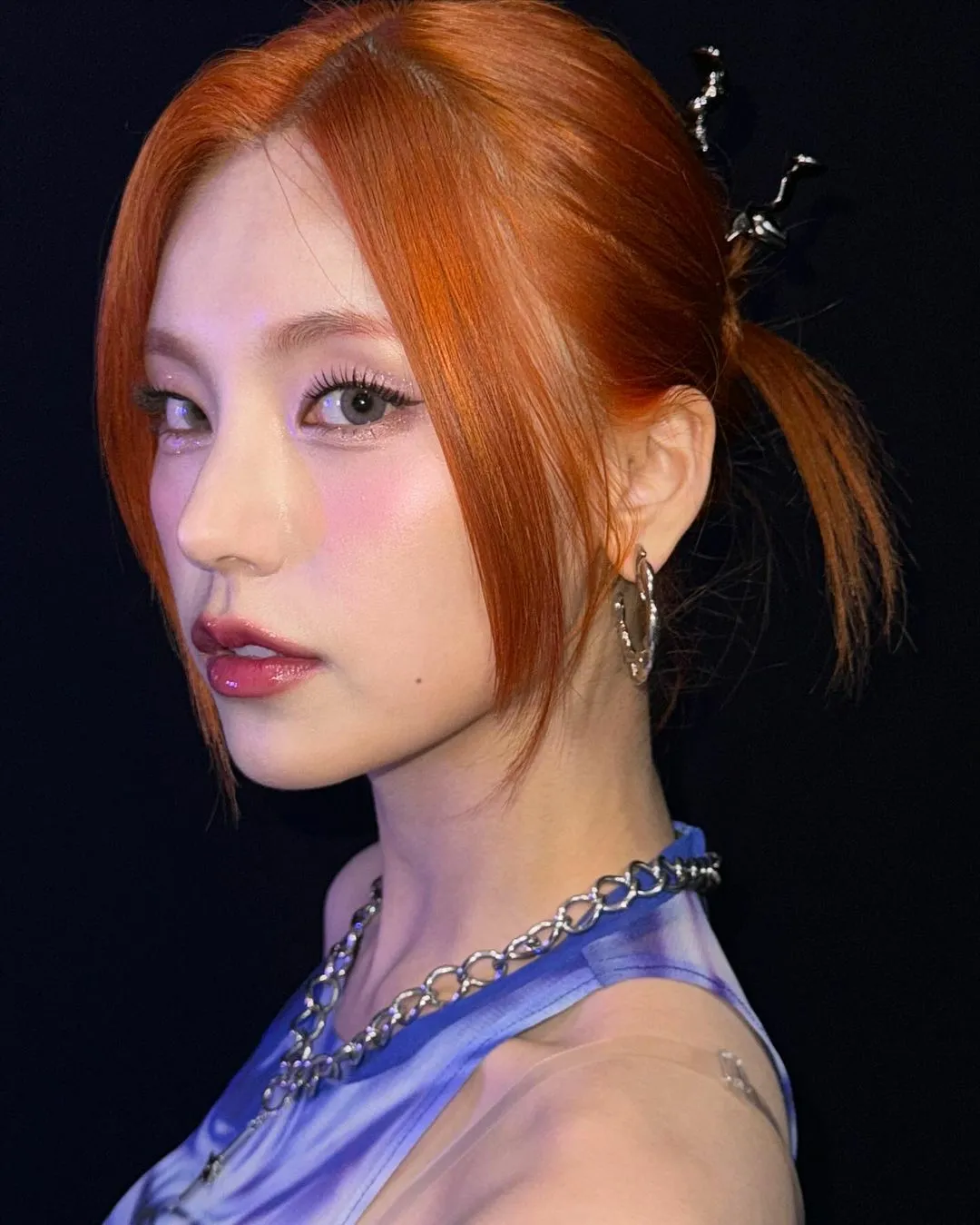 ITZYイェジのメイクをしてみたい!アイメイク方法や実際に使ってるネイルやコスメを紹介!