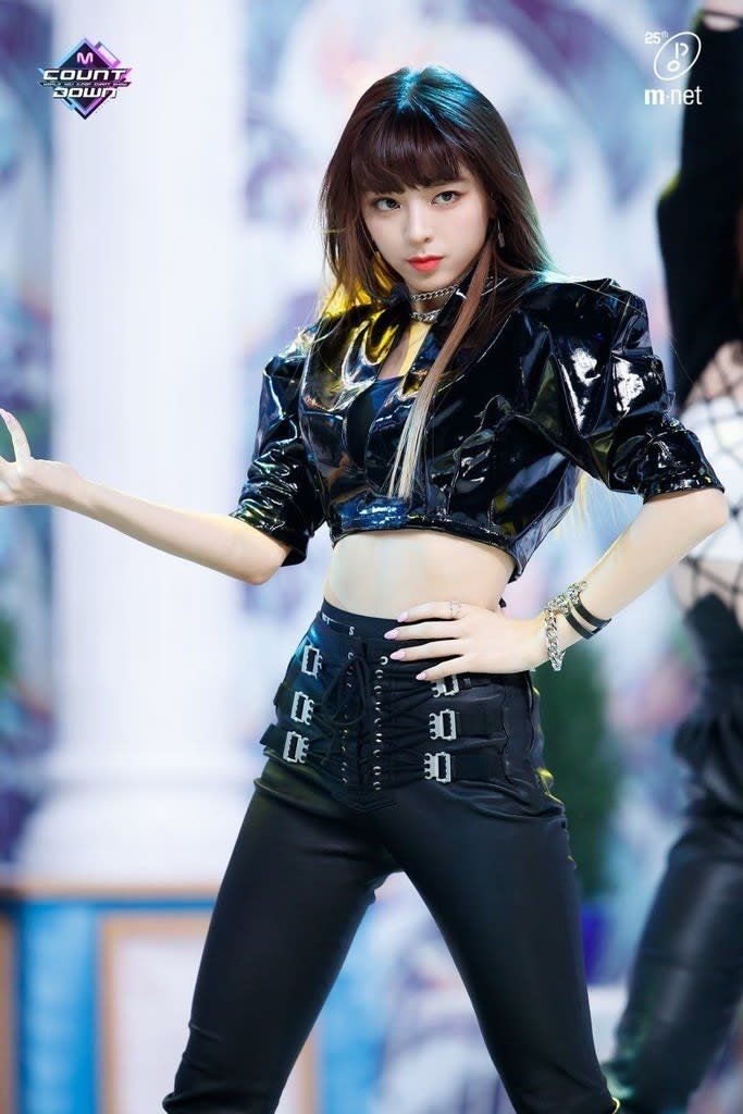 ITZYユナの骨格がワンピースのキャラに似てるって本当！？ナミとの比較をすると驚きの結果が？！