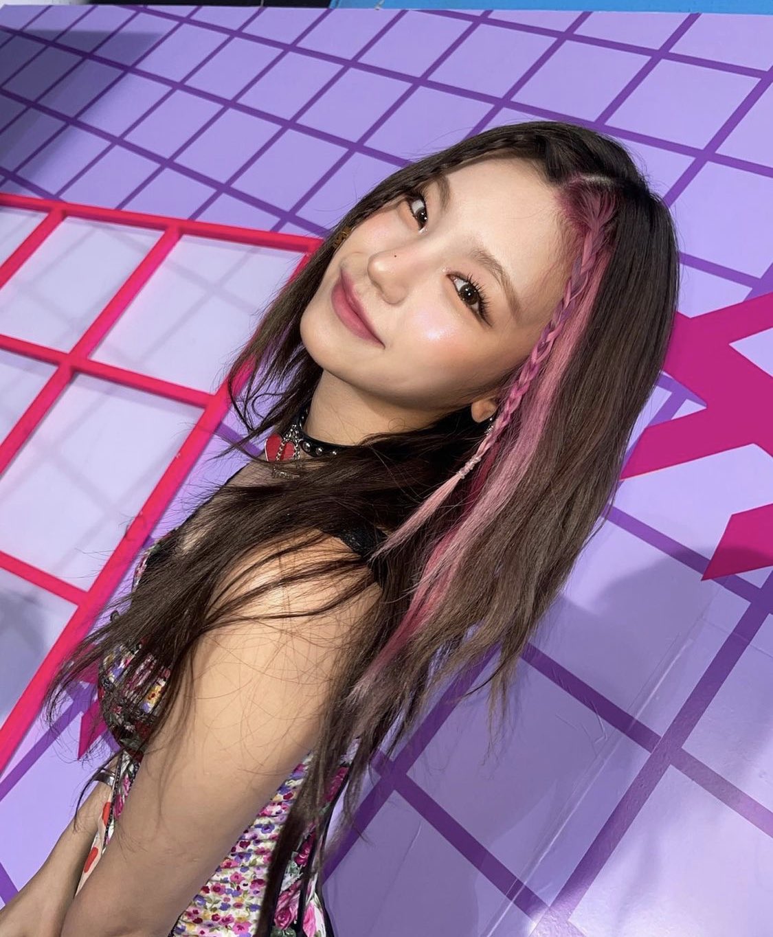 ITZYイェジのメイクをしてみたい!アイメイク方法や実際に使ってるネイルやコスメを紹介!