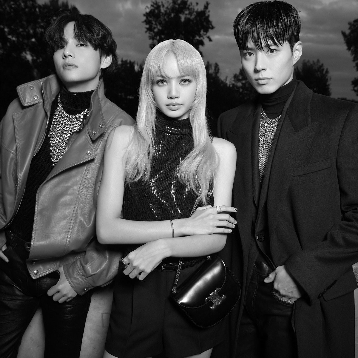 BLACKPINKのリサはなぜ人気?モデルのようなスタイルやかっこいい部分などを徹底解剖!