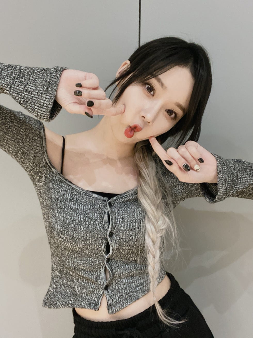 aespa(エスパ)ウィンターの私服を徹底調査！彼女のファッションをご紹介！