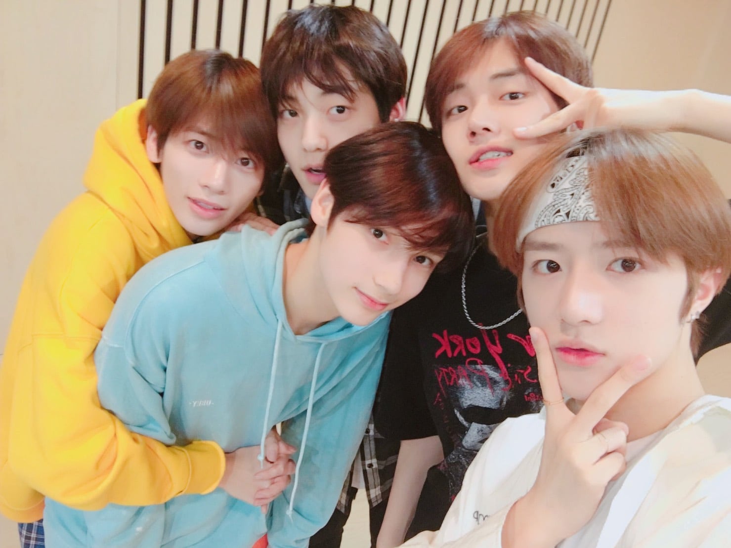 個人アカウントはヨンジュンだけ？TOMORROW X TOGETHER(TXT)の公式インスタのフォロワー数がすごい！