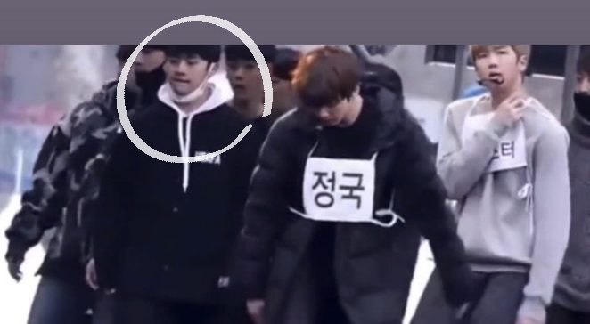 Stray Kids(スキズ)のリノのあだ名は踊る宝石で彫刻?そう呼ばれる程イケメンな素顔に迫る!