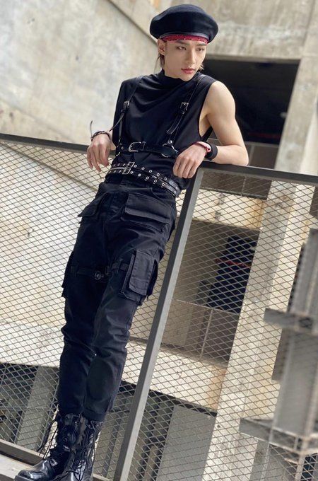 Stray Kids(スキズ)ヒョンジンの公式キャラクターはフェレット！話題のSKZOO調査してみた！