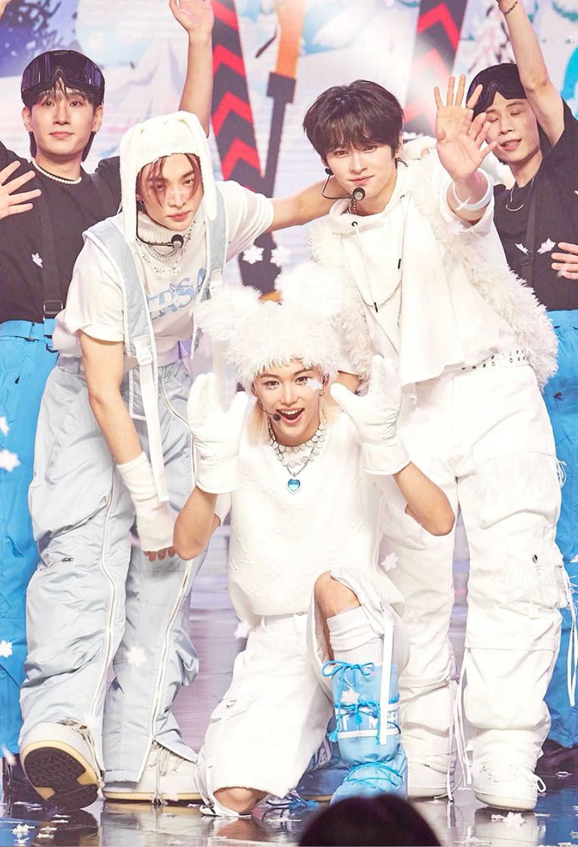 Stray Kids(スキズ)リノは腹筋に手術跡が？それが理由で衣装絡みの問題も発生？