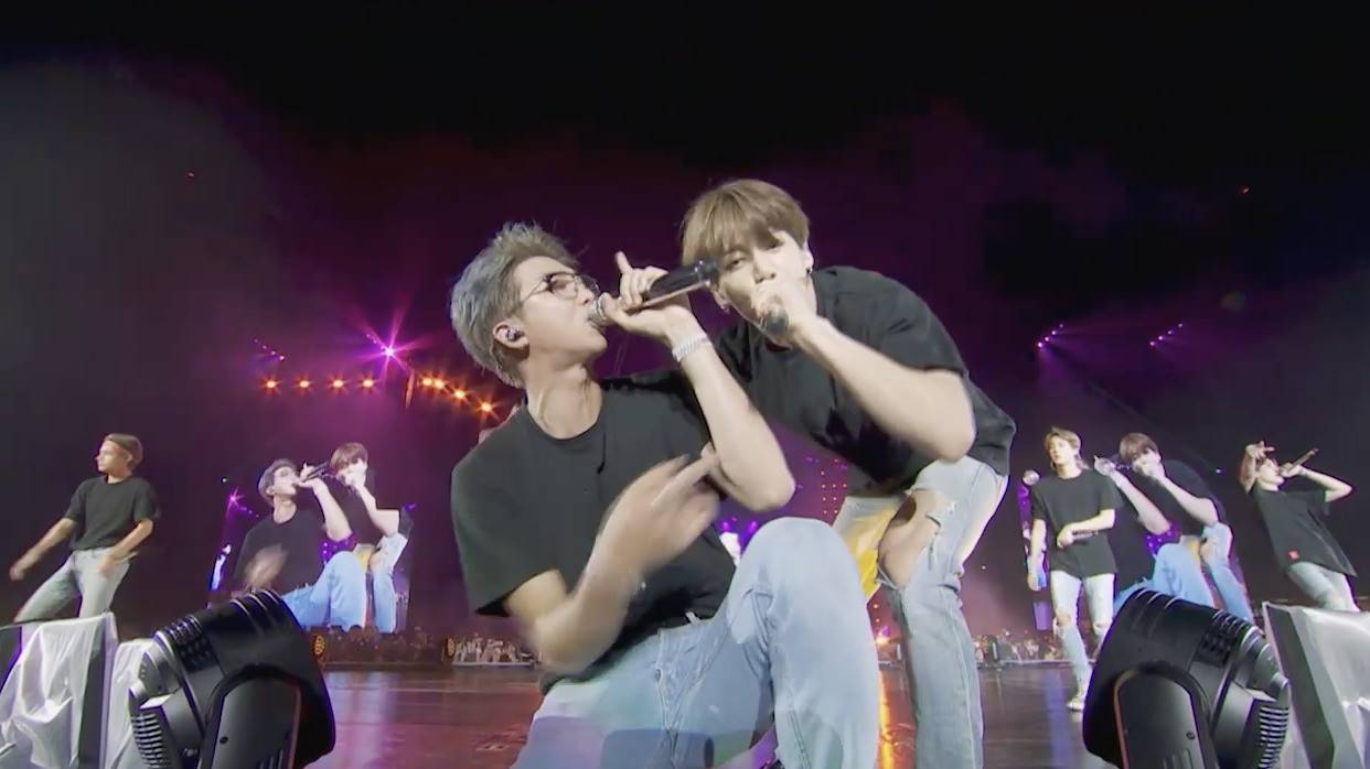 BTS(防弾少年団)のライブが倍率高くて当たらない！？そんな人たちの為にライブdvdも紹介！