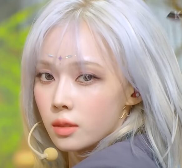 aespaのウィンターが使ってるリップはペリペラのどの商品?使っているコスメ用品を検証!