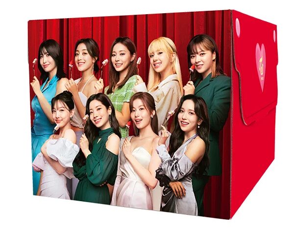 TWICEがファミマとコラボ！？TWICEくじなどコラボ内容を調べてみた！