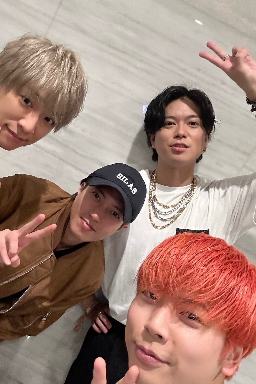 TOMORROW X TOGETHER - TXT テヒョン　サノク TOMORROW X TOGETHER（TXT）テヒョンの、美貌まるごと図鑑