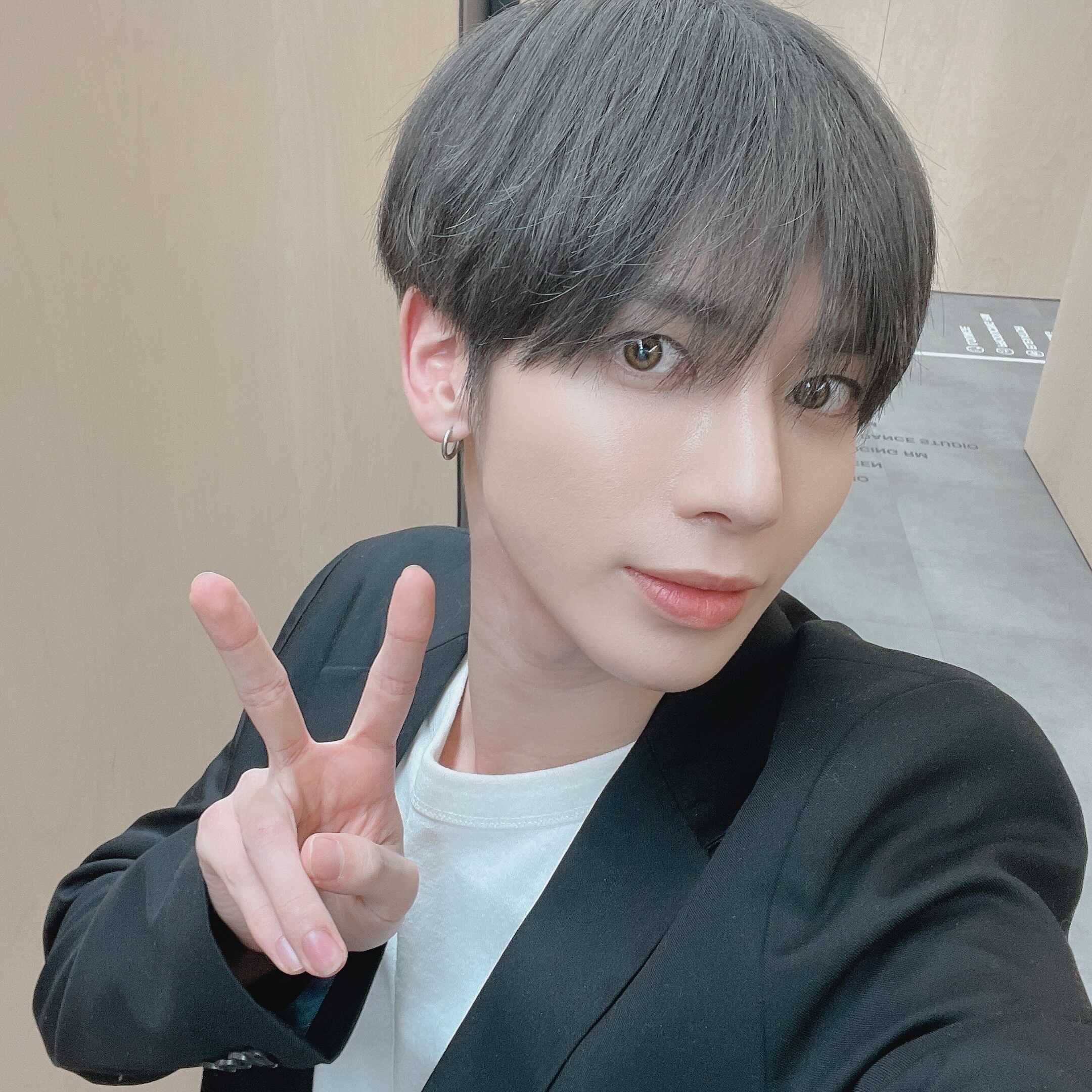 TOMORROW X TOGETHER(TXT)の中ではヨンジュンが一番兵役が早くていつから?免除のメンバーもいるって本当?