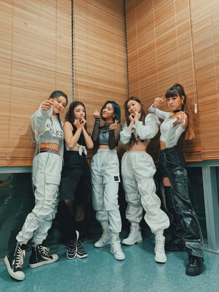 ITZYリュジンの髪型オーダー方法は？ボブの巻き方など情報をまとめてみた！