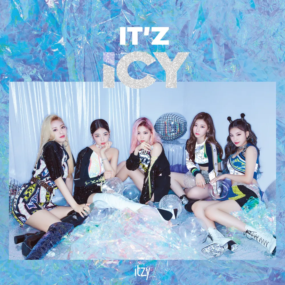 ITZY(イッチ)のメンバーカラーは何色？5人の公式キャラクターも存在してた？