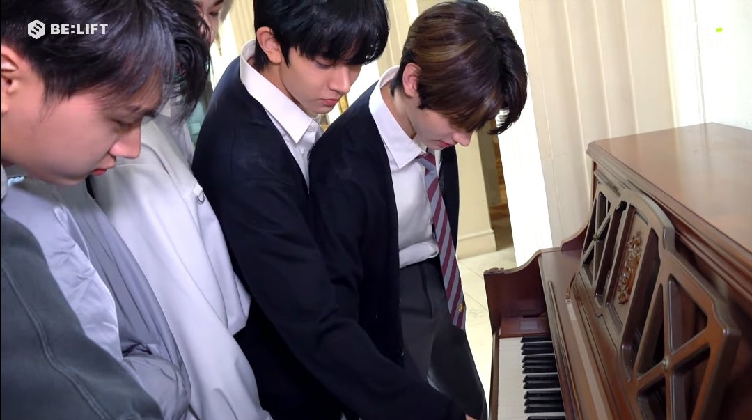 ENHYPEN(エンハイフン)ヒスンが弾いてたピアノの曲名は何？演奏を学んだのはまさかの独学！？