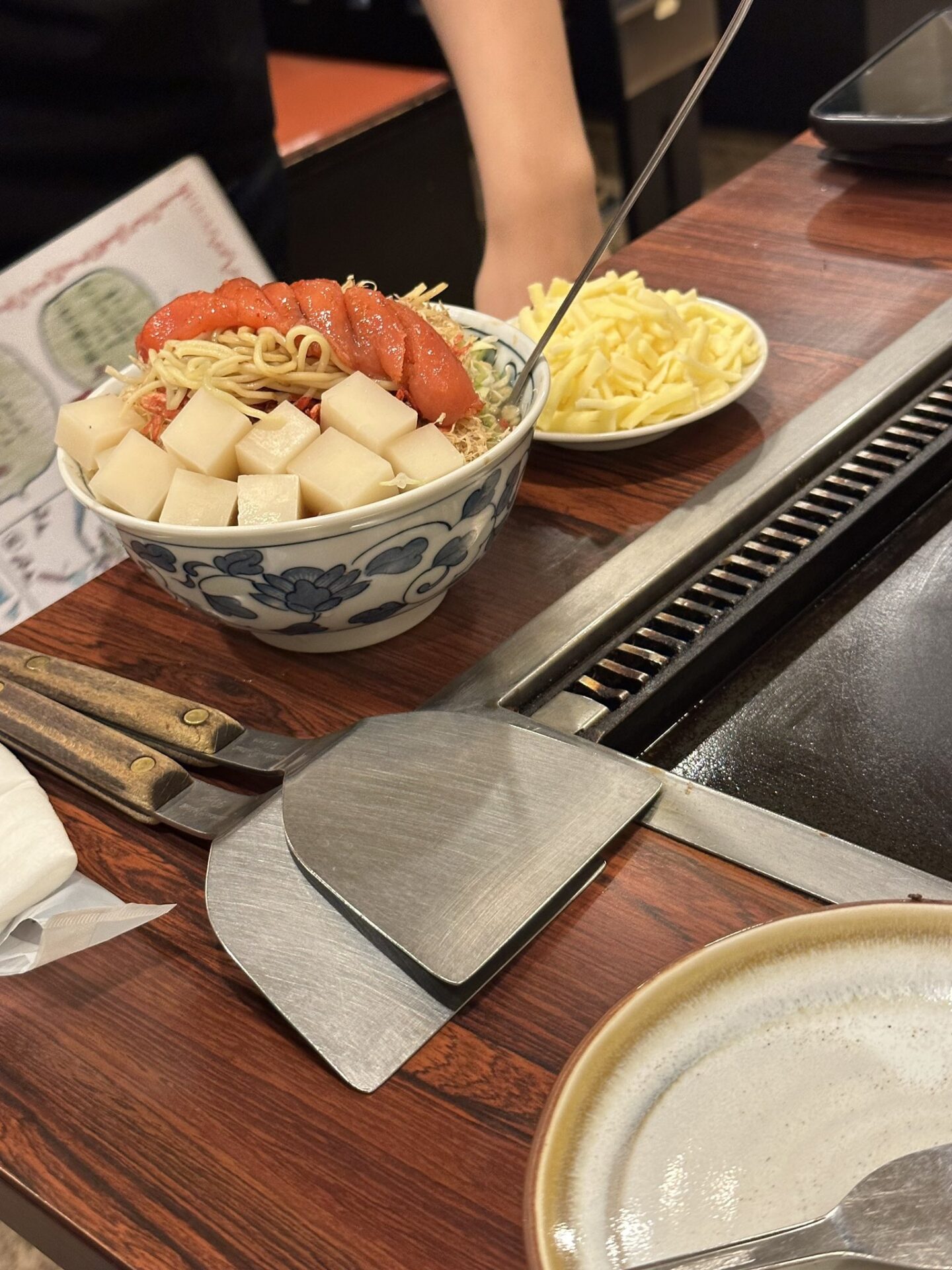 IVE(アイヴ)の聖地巡礼行きたいから韓国や東京中心に調べてみた!