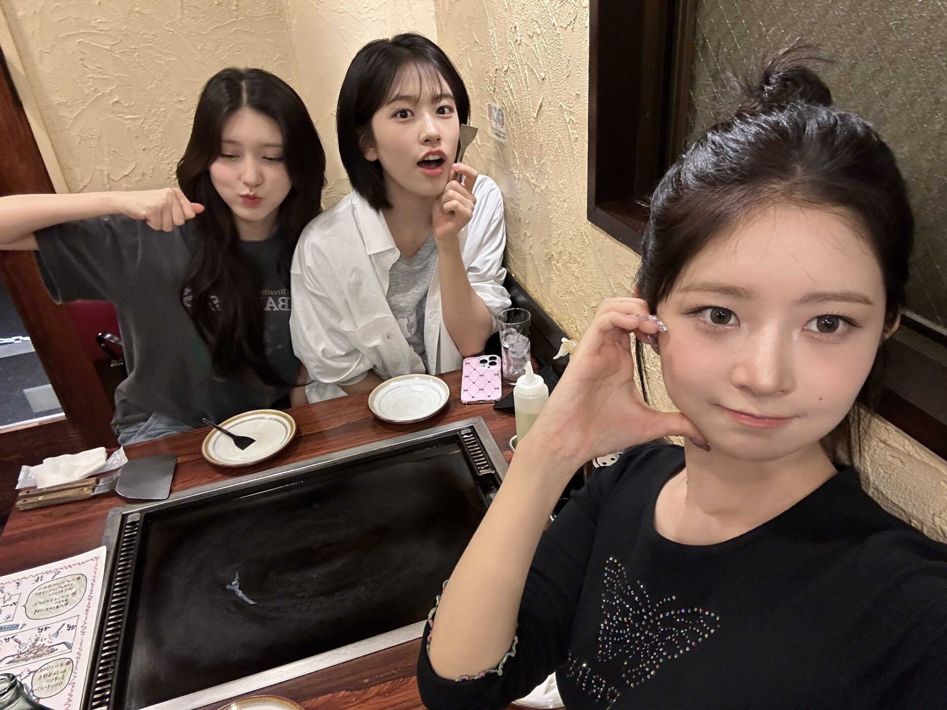 IVE(アイヴ)の聖地巡礼行きたいから韓国や東京中心に調べてみた!