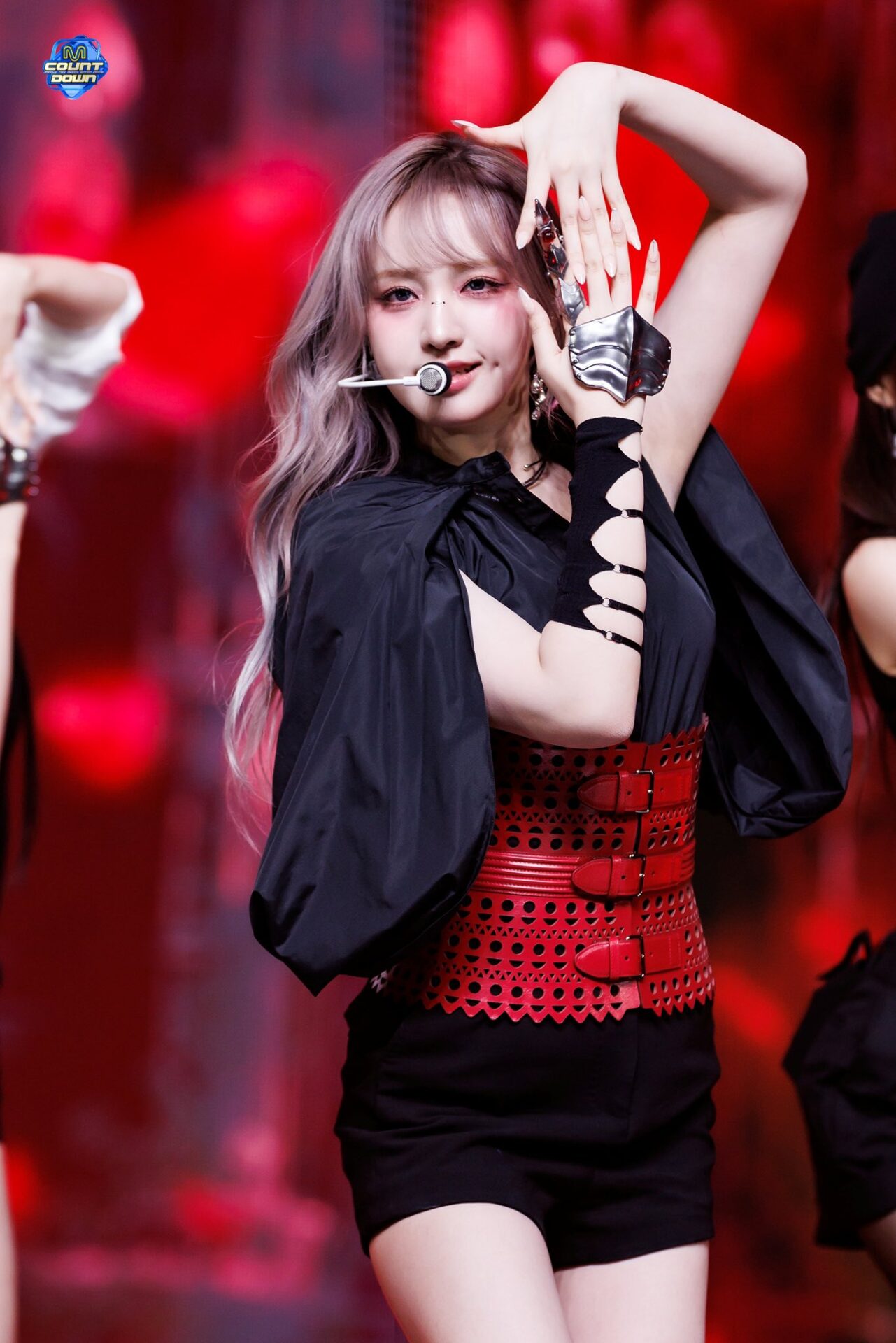 IVE(アイヴ)の最新人気ランキングを日本や韓国など国別で調べてみた!