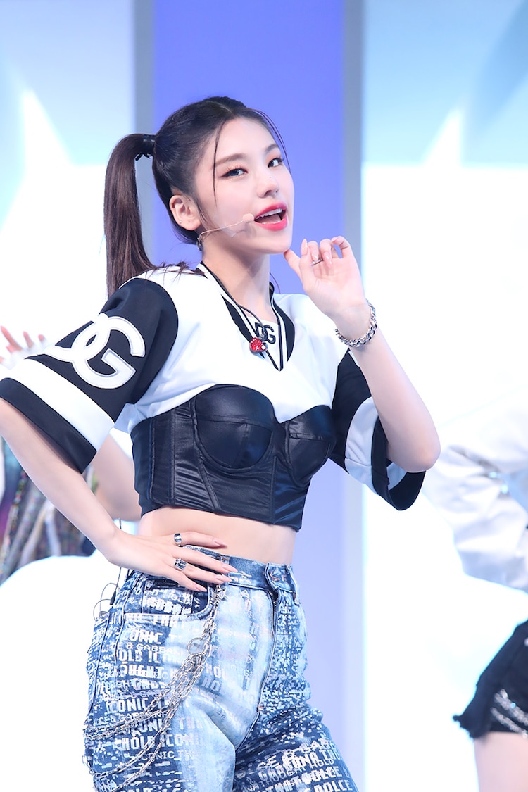 ITZY(イッチ)のリーダーイェジってどんな人?クールな見た目とのギャップがすごい?