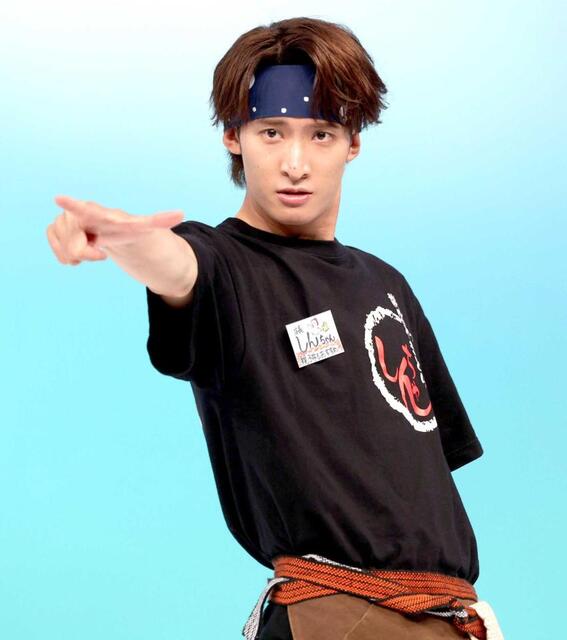 Snow Manの向井康二ヘアカタログ！マッシュやウルフくせ毛もポイント！