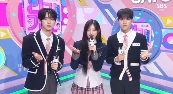 IVEのファンクラブの会員数は?日本と韓国の違いや特典についても調べてみました!