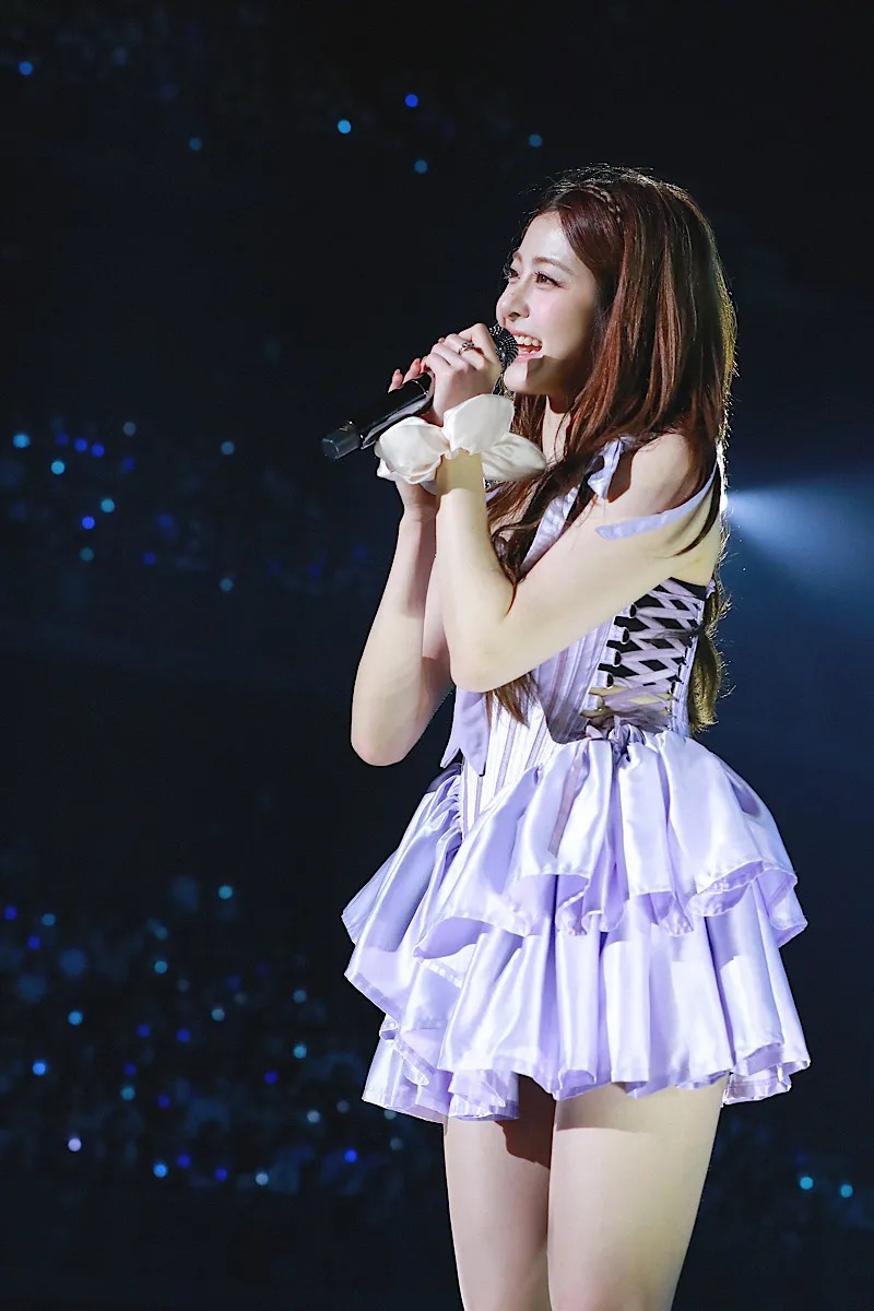 LE SSERAFIMの最年長のサクラは26歳!最年少とは9歳差!?そのいじられを追ってみた