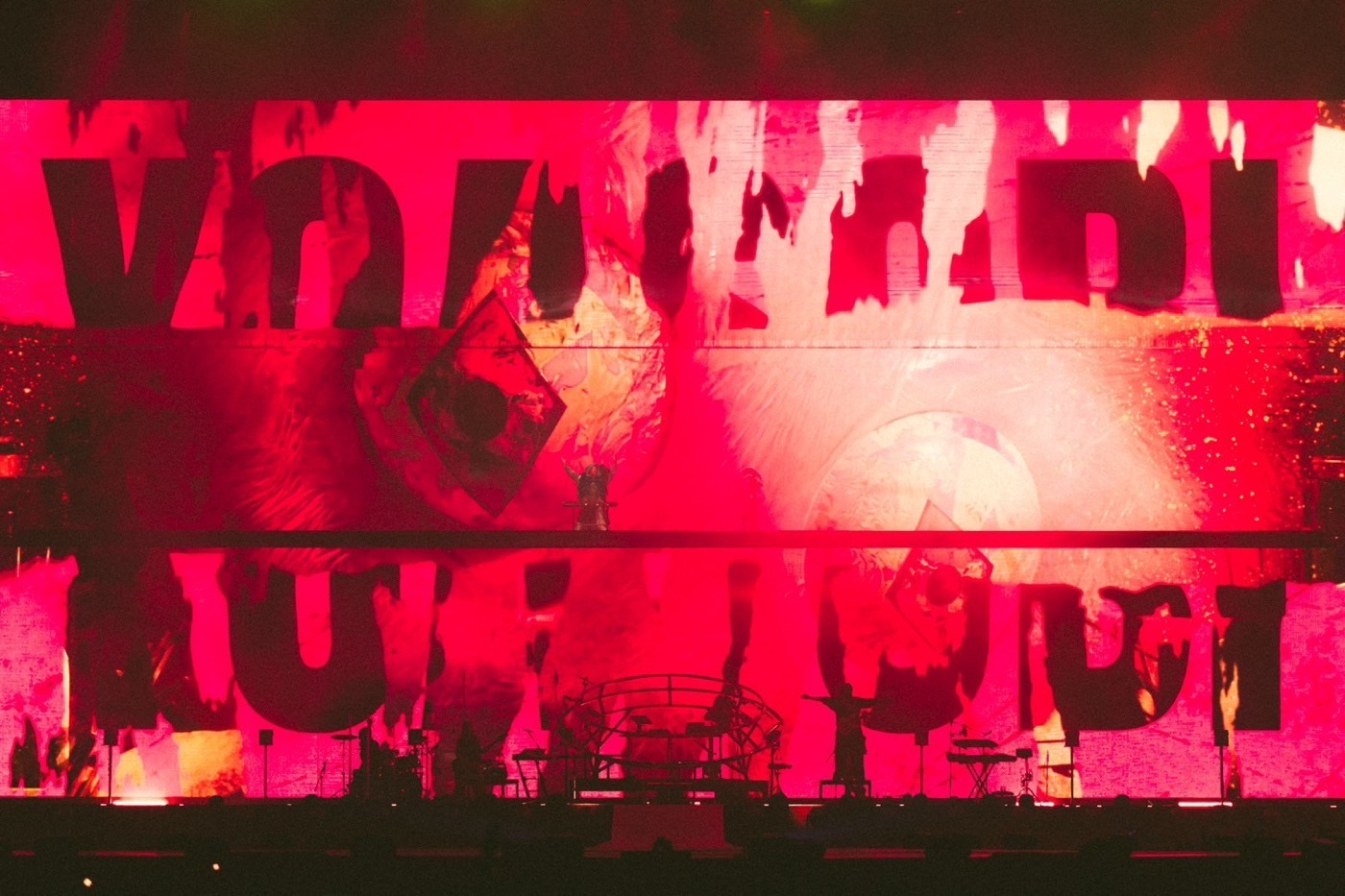 YOASOBIがドームツアーファイナル！セトリやグッズや倍率など調べてみた