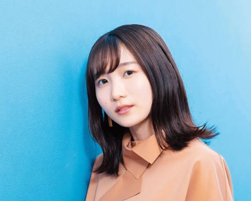 YOASOBIのikuraのヘアスタイル変遷について！三つ編みや髪色など前からどれだけ変わった？