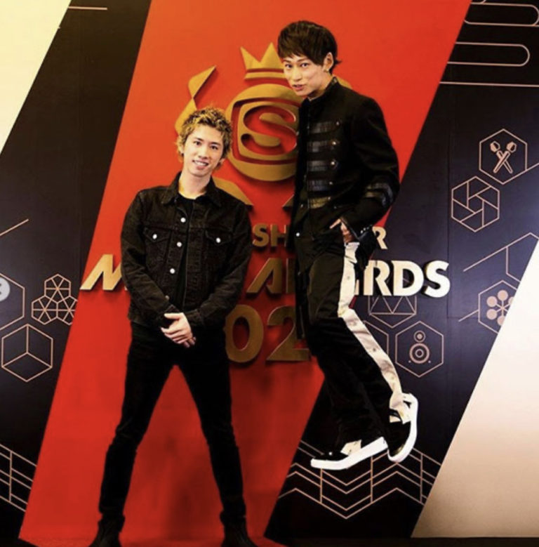ONE OK ROCK(ワンオク)Takaの交友関係にビックリ！佐藤健に岩田剛典などとの繋がりは？