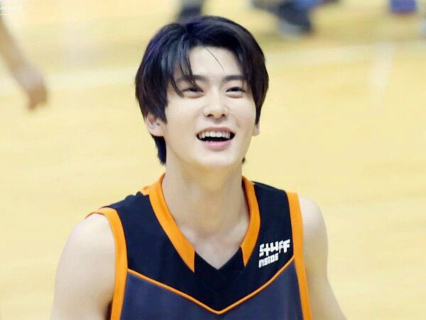 NCT127のジェヒョンは学生時代にバスケ部で活躍？NCT公式ツイッターでユニフォーム姿も披露！