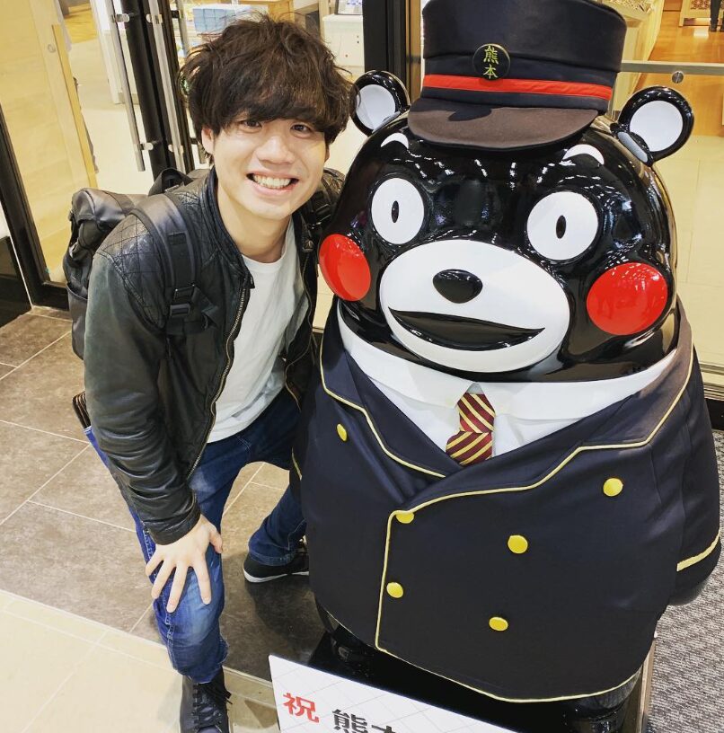 Official髭男dism(ヒゲダン)楢﨑誠の妻は山本沙也加！結婚前の経歴を聞いてビックリ？