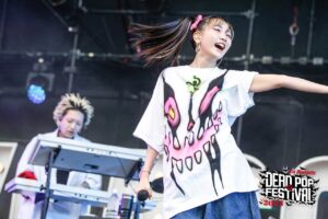 YOASOBIの「UNDEAD」英語版が配信スタート!MVも公開!