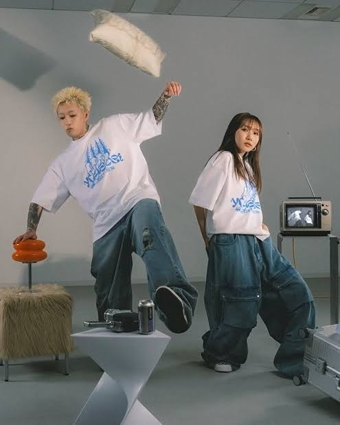 YOASOBIのライブについて!セトリやグッズについても紹介!