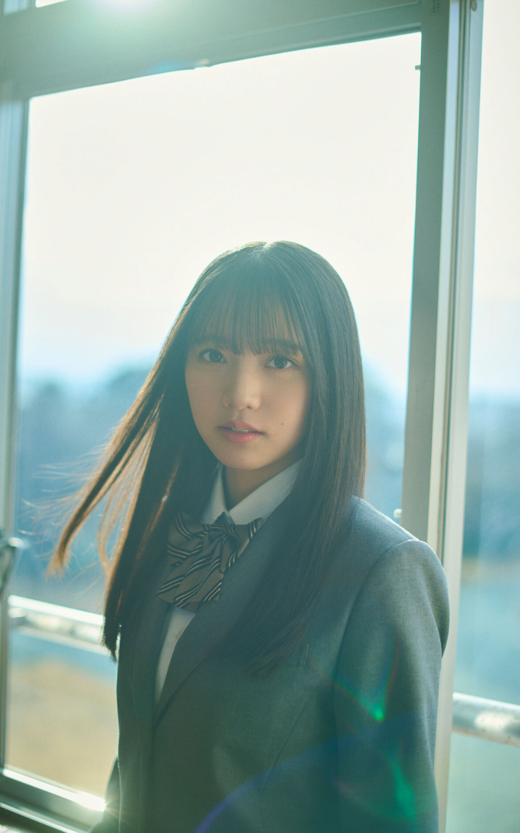 乃木坂46の6期生の撮り下ろし写真と手書きプロフィールを公式サイトで公開中!