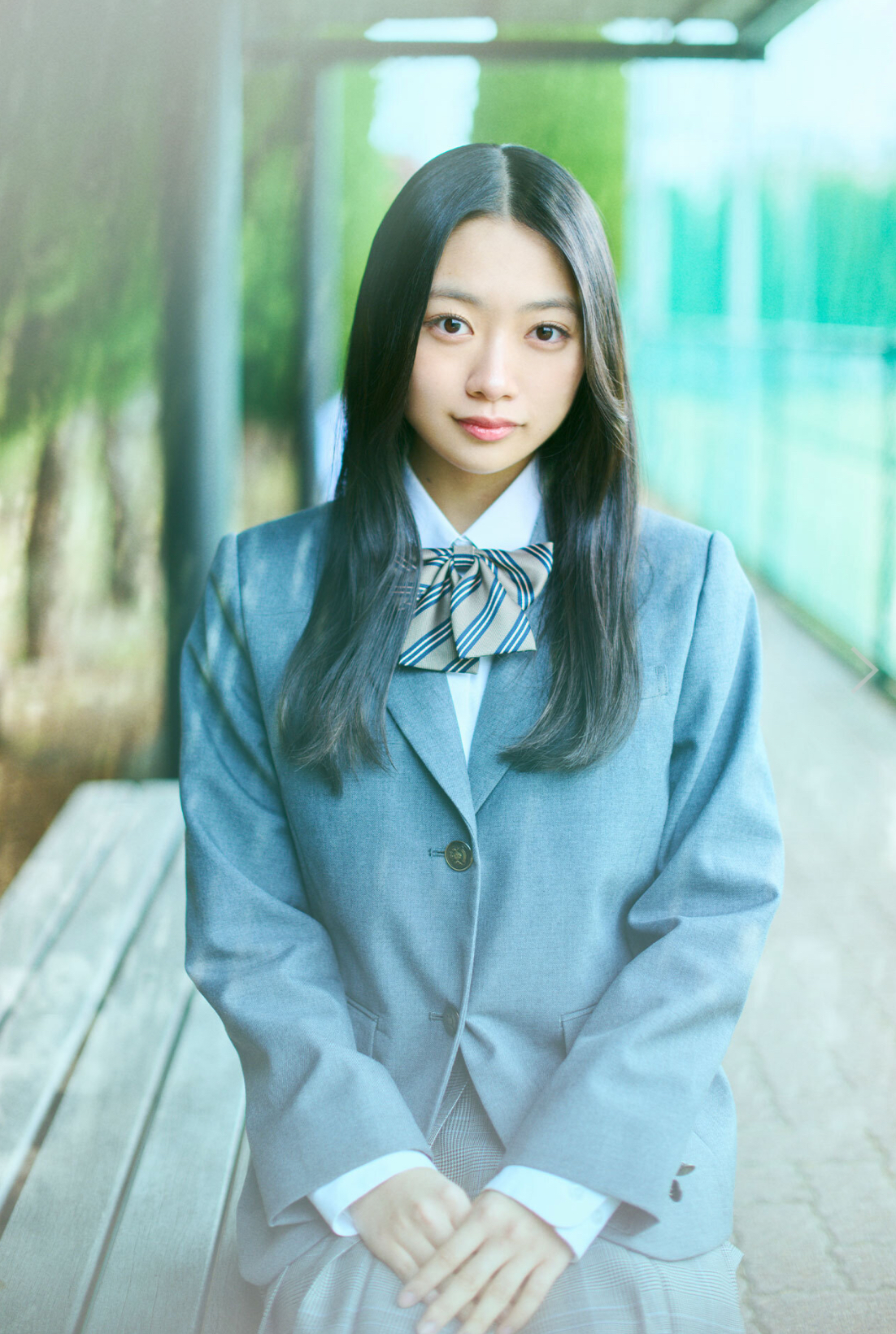 乃木坂46の6期生の撮り下ろし写真と手書きプロフィールを公式サイトで公開中!