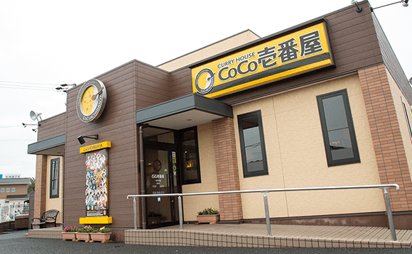 日向坂46とCoCo壱番屋がコラボスタート!メニューやファンの反応を調べてみた。
