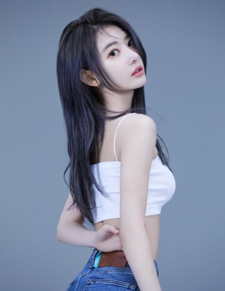 TWICE サナ＆LE SSERAFIM 宮脇咲良がついに共演！どんな内容？
