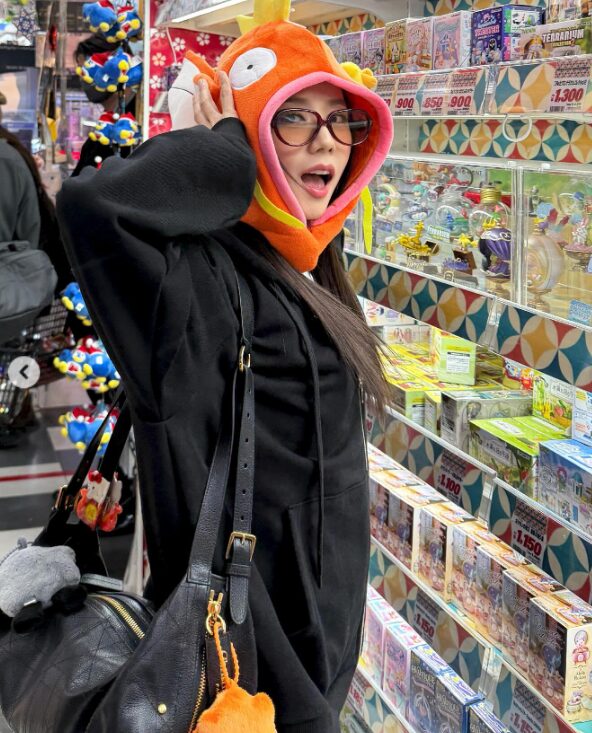 BLACKPINKのジスがドンキに降臨!?日本滞在満喫の真相に迫る!