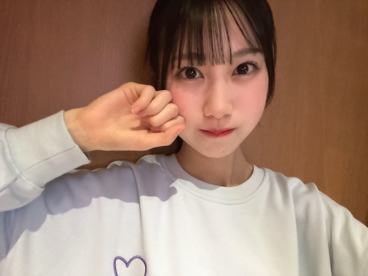 日向坂46の5期生の鶴崎仁香は神奈川県出身の最年長で5期のお姉さん?ファンの反応は?